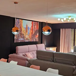 Apartamento Centro Catedral Carrera 27, 1 Plaza De Aparcamiento Y Netflix Gratis, Jaén